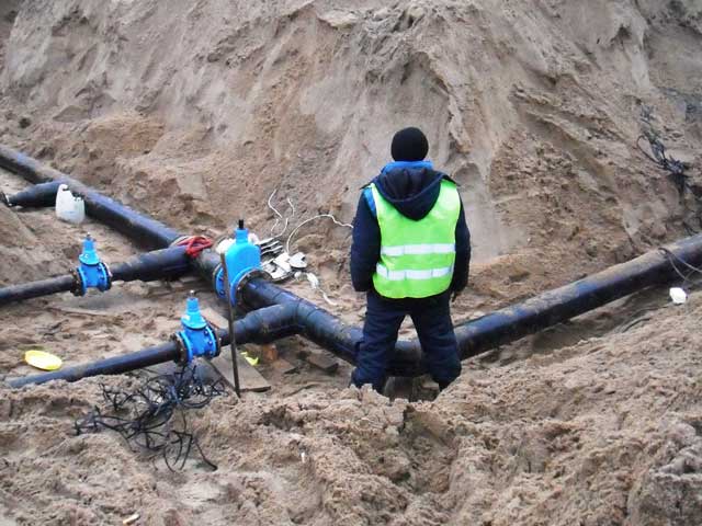 Трубопровод, водоснабжающие системы в Сургуте